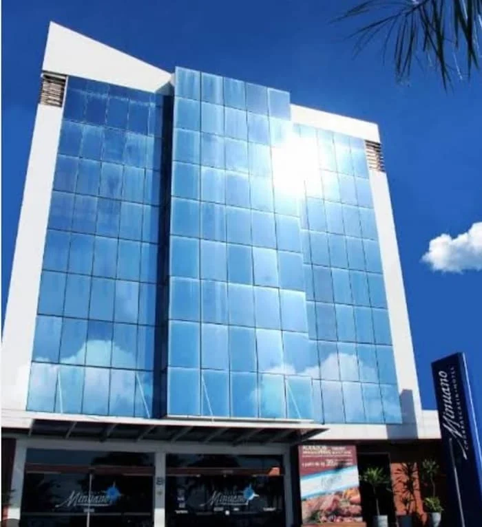 HOTEL MINUANO CONTRATA RECEPCIONISTA E CAMAREIRA