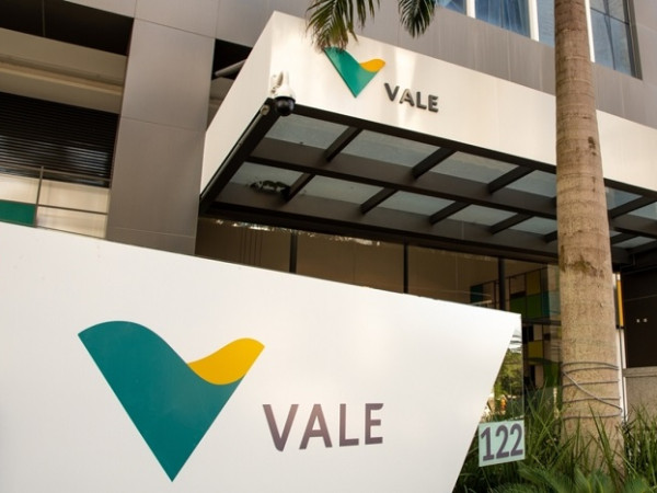 VALE CONTRATA ANALISTA DE CONTRATOS PLENO